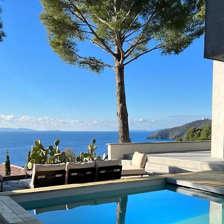 Magnifique Villa Neuve Vue Mer กาวาแลร์-ซูร์-แมร์ ภายนอก รูปภาพ